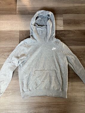 Nike Hoodie in gray, Women’s size medium